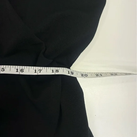 Urban Outfitters Kimchi Blue Drapey Surplice Skort Romper in Black Size Small - Picture 9 of 14